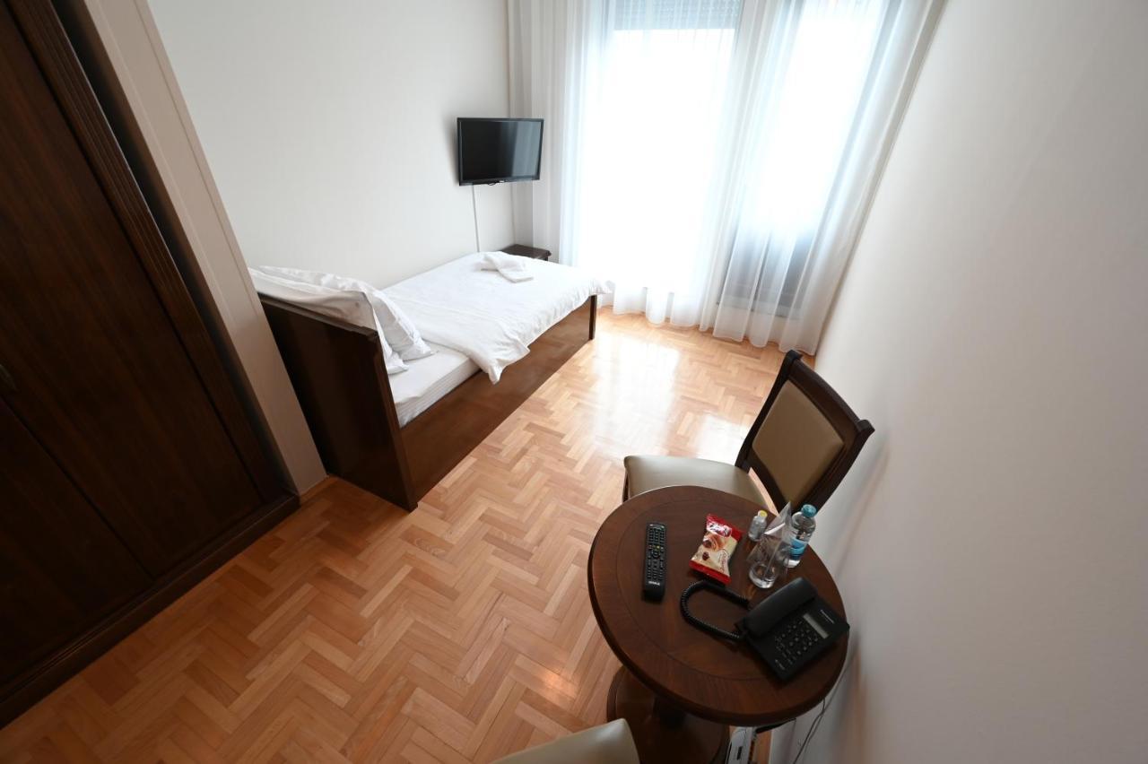 Hotel "Jkc Banja Luka" Exterior foto